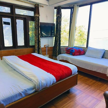 Hotel Holiday Dalhousie - Near Ghandhi Chowk Mall Road エクステリア 写真