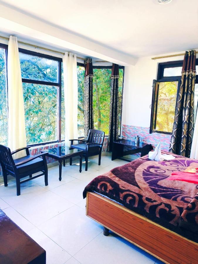 Hotel Holiday Dalhousie - Near Ghandhi Chowk Mall Road エクステリア 写真